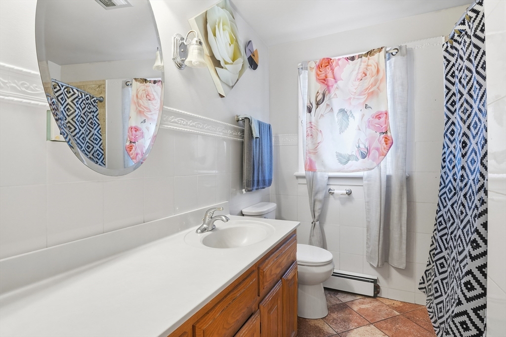 748 Ashby State Road Fitchburg, MA 01420 - Photo 20 of 38