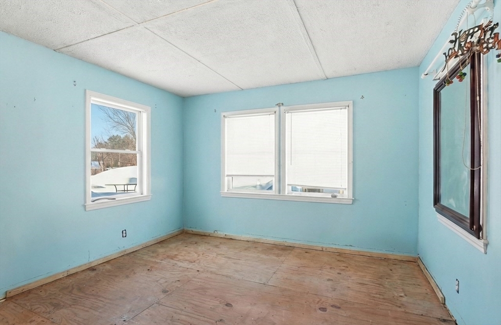 748 Ashby State Road Fitchburg, MA 01420 - Photo 25 of 38