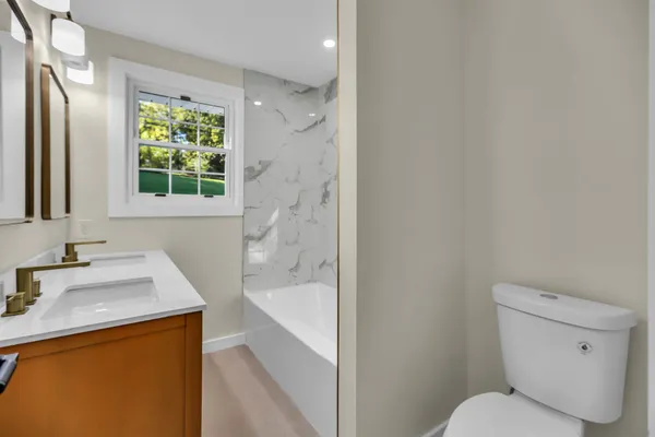 $315,000 | 2054 Shelby Drive, Clarksville, TN 37043