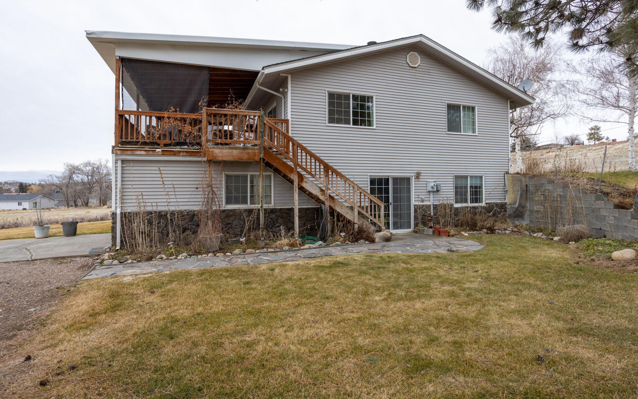 727 Northeast Loucks Road Madras, OR 97741 - Photo 31 of 36 35-web-or-mls-727 NE Loucks Road-36