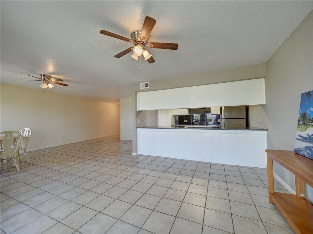 14801 Compass Street, Unit A9 Corpus Christi, TX 78418 - Photo 4 of 18