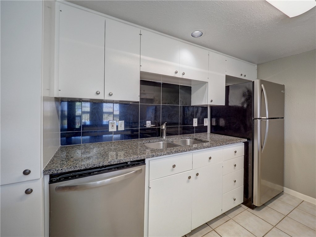 14801 Compass Street, Unit A9 Corpus Christi, TX 78418 - Photo 8 of 18