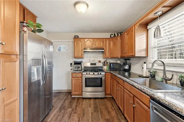 $245,000 | 1811 Yarborough Drive, Greensboro, NC 27405