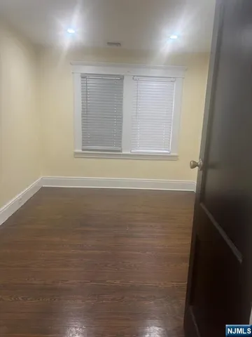 $2,800 | 18 Bergen Avenue, Ridgefield Park, NJ 07660