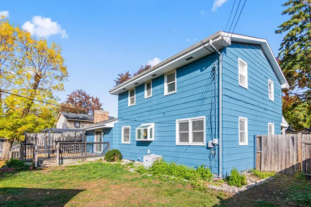 $329,000 | 6019 Zenith Avenue North, Brooklyn Center, MN 55429