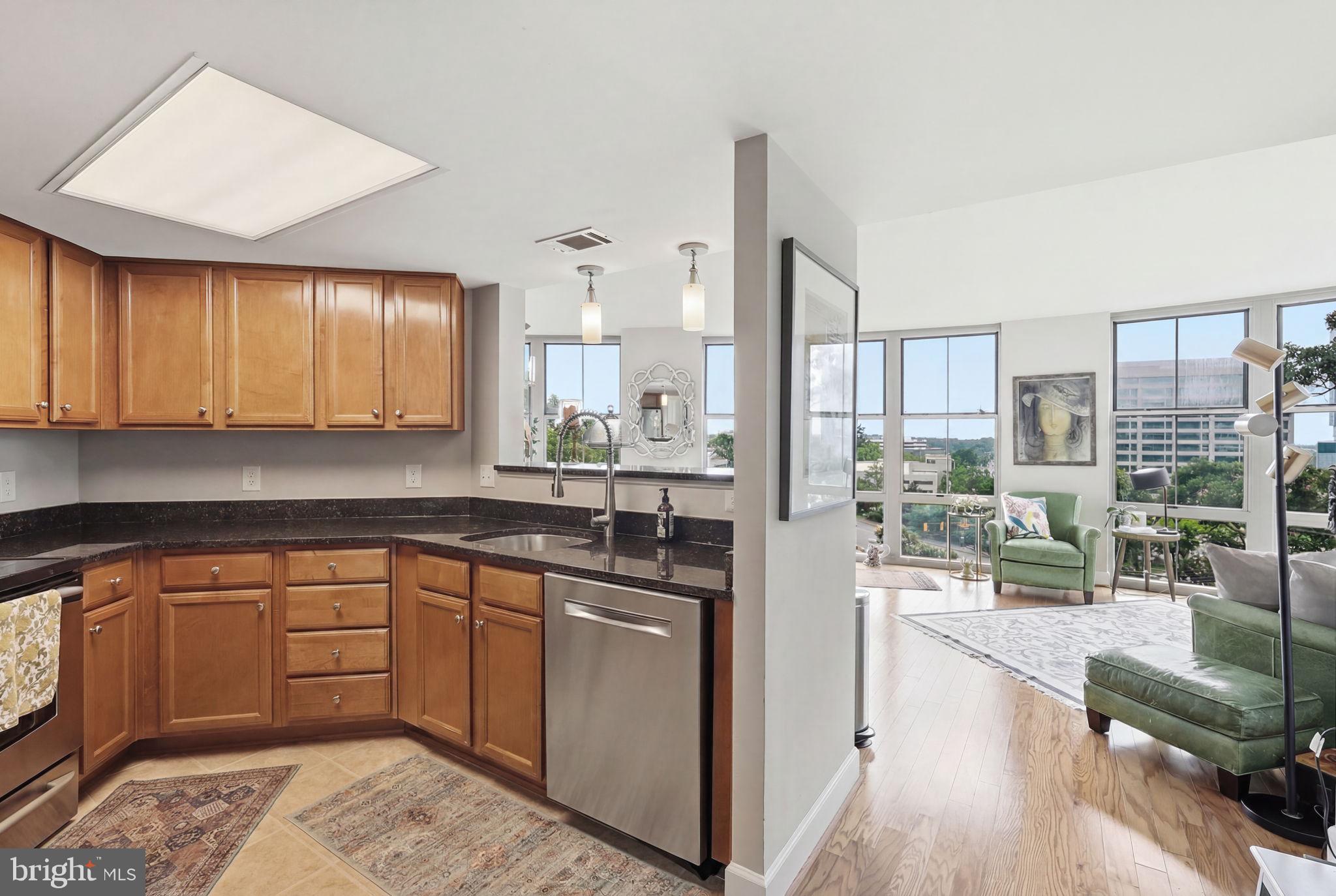 11800 Sunset Hills Road, Unit 914 Reston, VA 20190 - Photo 13 of 27