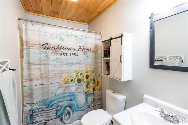 $220,000 | 16650 Walnut Drive, Plato, MO 65552