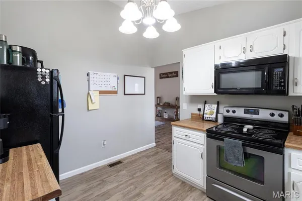 $220,000 | 16650 Walnut Drive, Plato, MO 65552