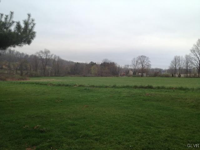 2797 Church View Road Coopersburg, PA 18036 - Photo 5 of 7 Gallery Image 5