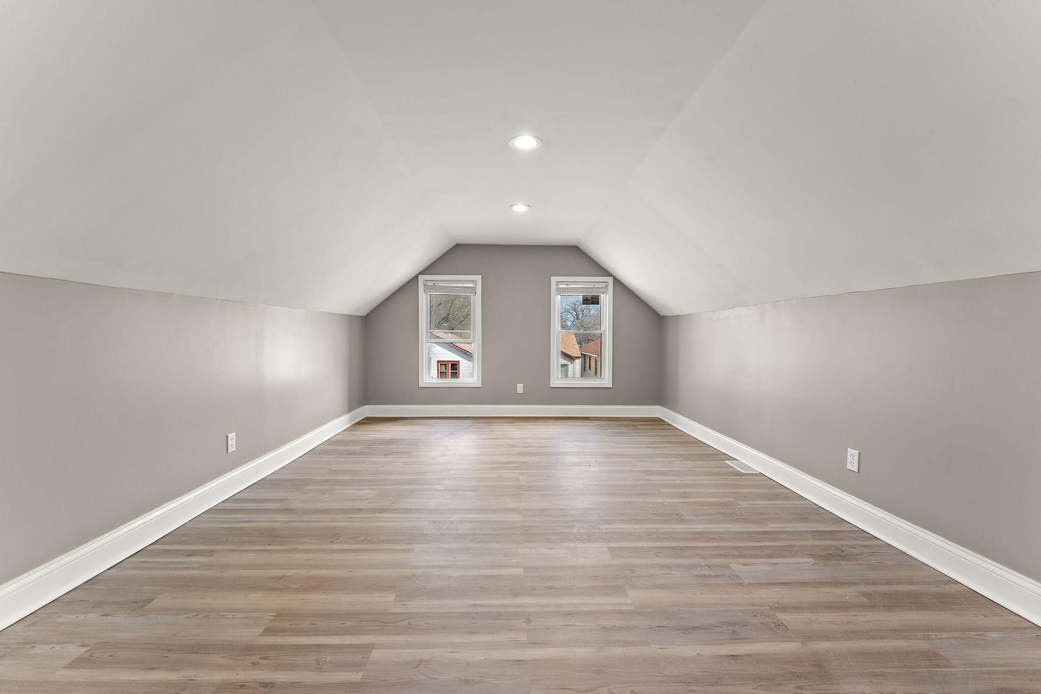 700 Ralston Street Gary, IN 46406 - Photo 14 of 27 2048x1365