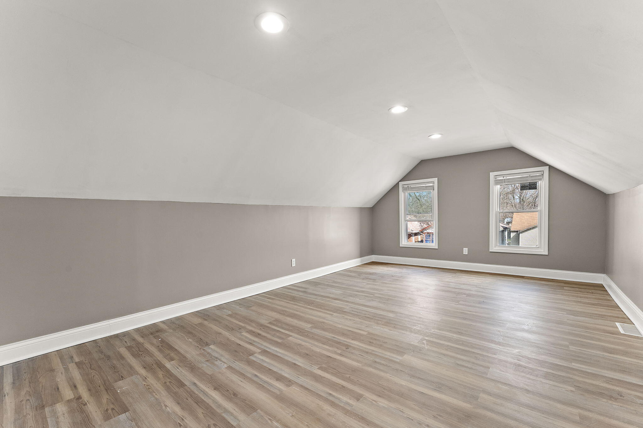 700 Ralston Street Gary, IN 46406 - Photo 15 of 27 2048x1365