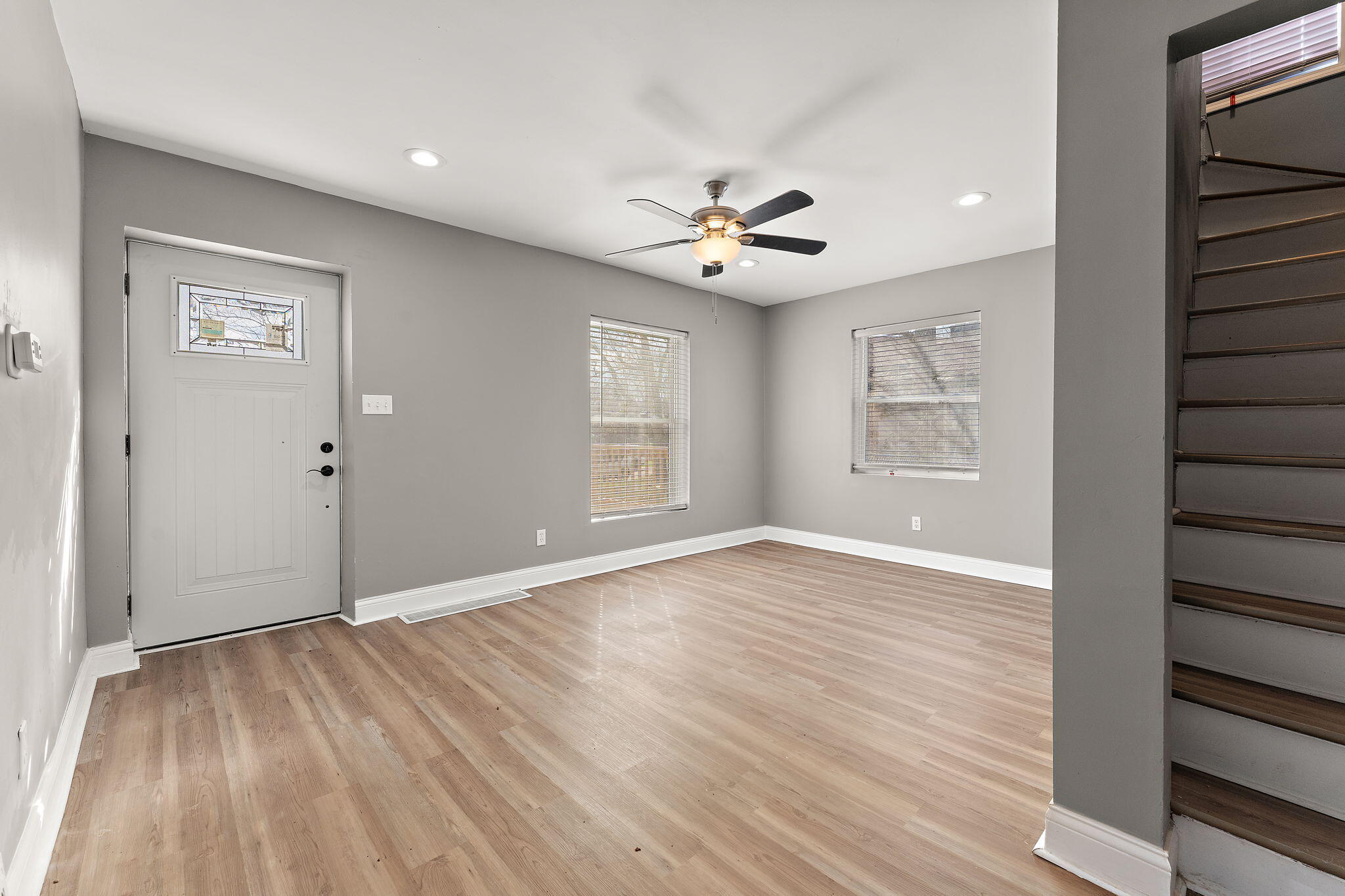 700 Ralston Street Gary, IN 46406 - Photo 4 of 27 2048x1365