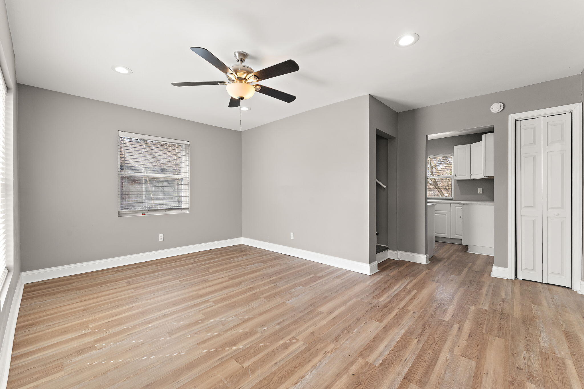 700 Ralston Street Gary, IN 46406 - Photo 5 of 27 2048x1365