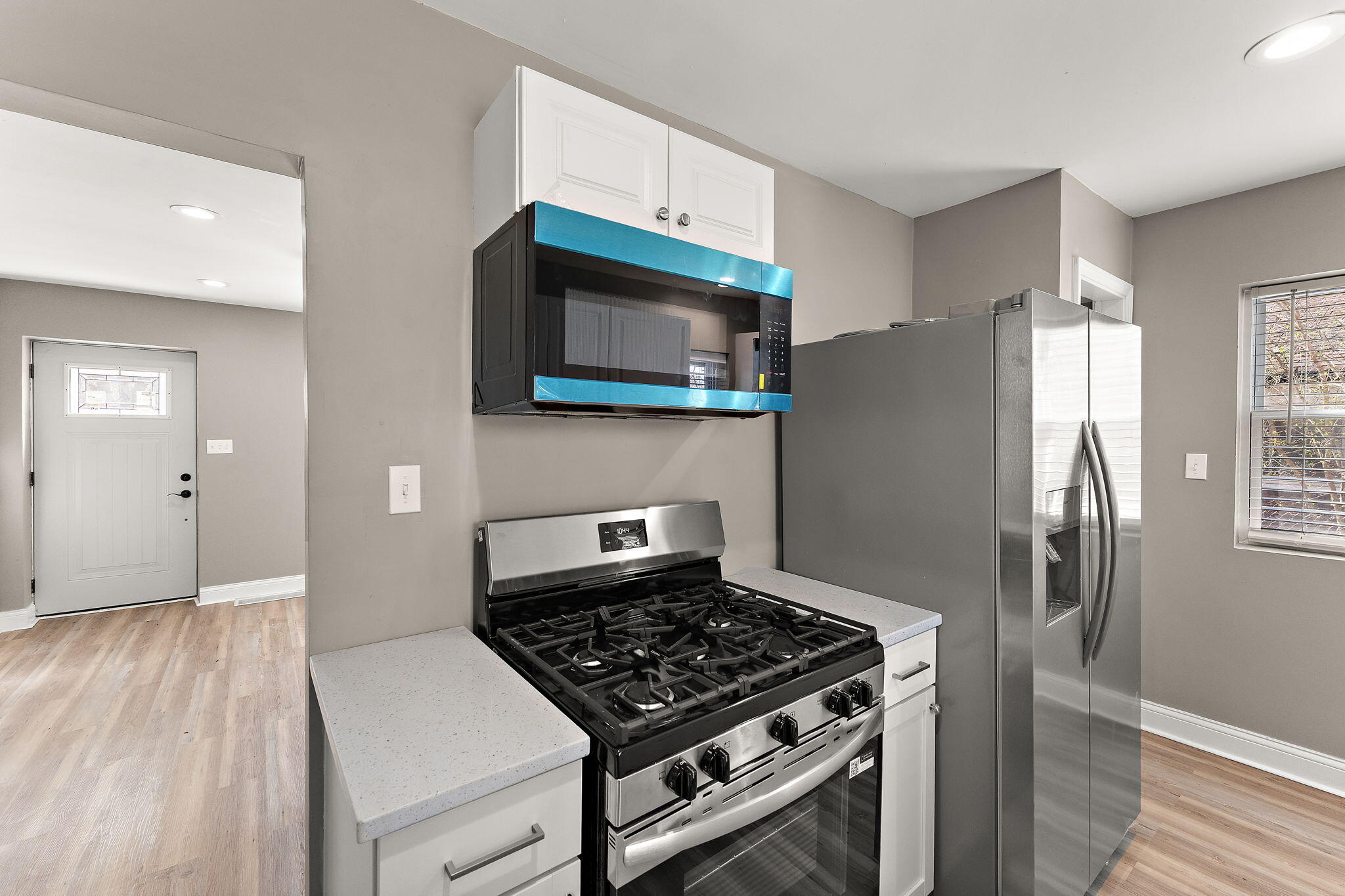 700 Ralston Street Gary, IN 46406 - Photo 9 of 27 2048x1365