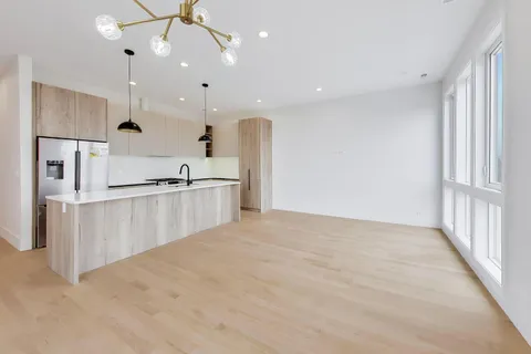 $625,000 | 1244 North Kedzie Avenue, Unit 4, Chicago, IL 60651