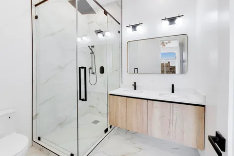 $625,000 | 1244 North Kedzie Avenue, Unit 4, Chicago, IL 60651