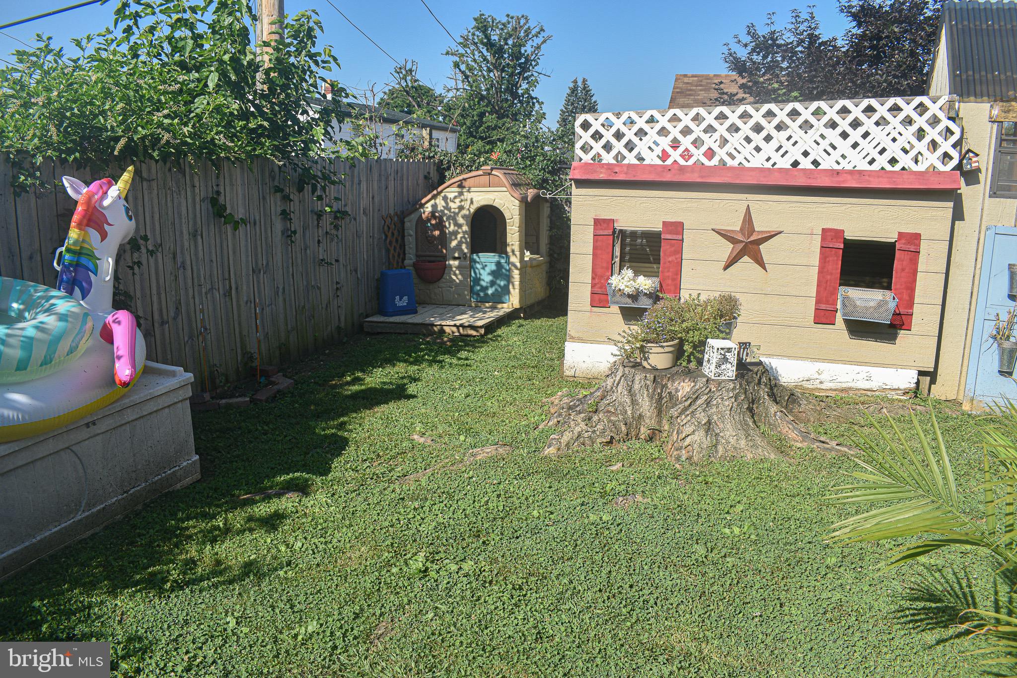 9302 Andover Road Philadelphia, PA 19114 - Photo 26 of 31 Gallery Image 26