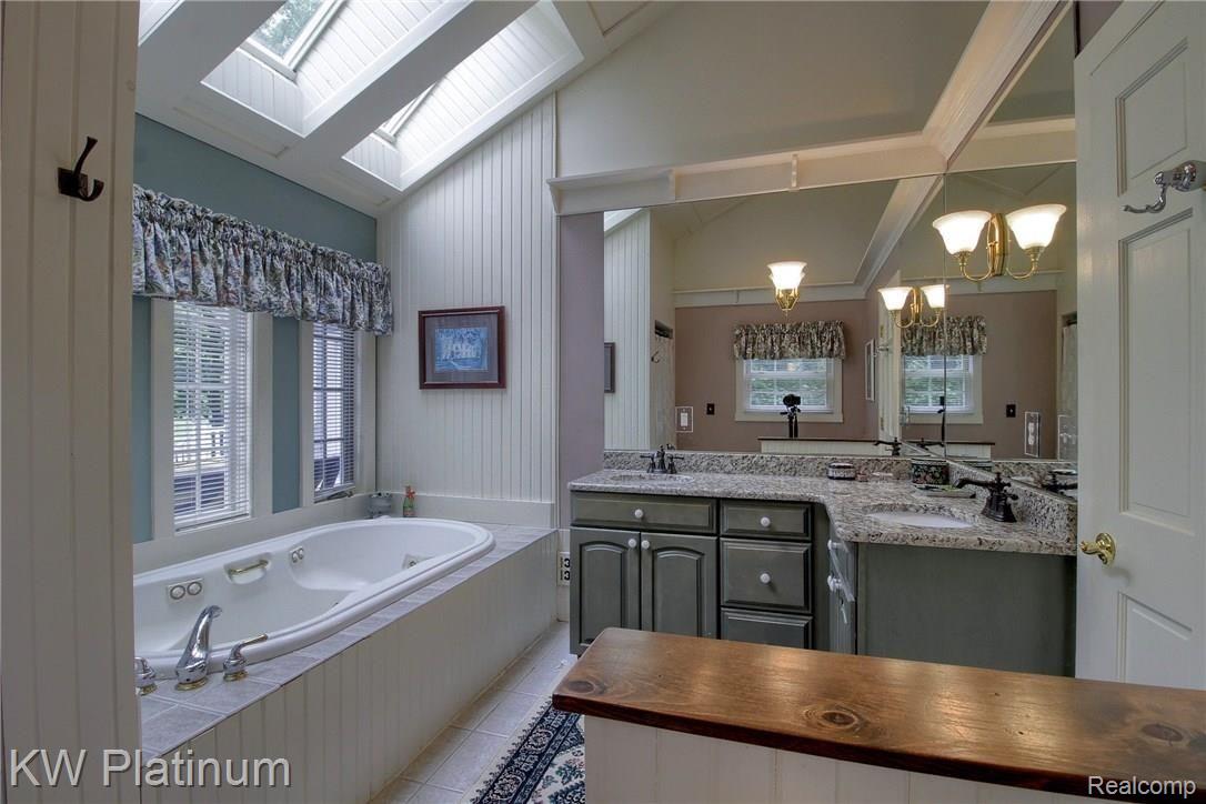 917 Brewer Road Leonard, MI 48367 - Photo 29 of 59 Master_Bathroom.jpg