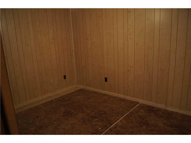 740 Fort Mary Road Donegal, PA 15628 - Photo 2 of 7 Master Bedroom.