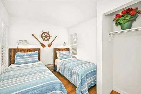 $10,000,000 | 4103 Seashore Drive, Newport Beach, CA 92663