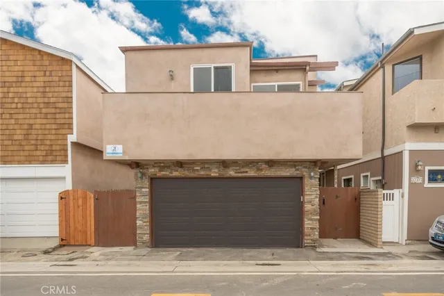 $10,000,000 | 4103 Seashore Drive, Newport Beach, CA 92663