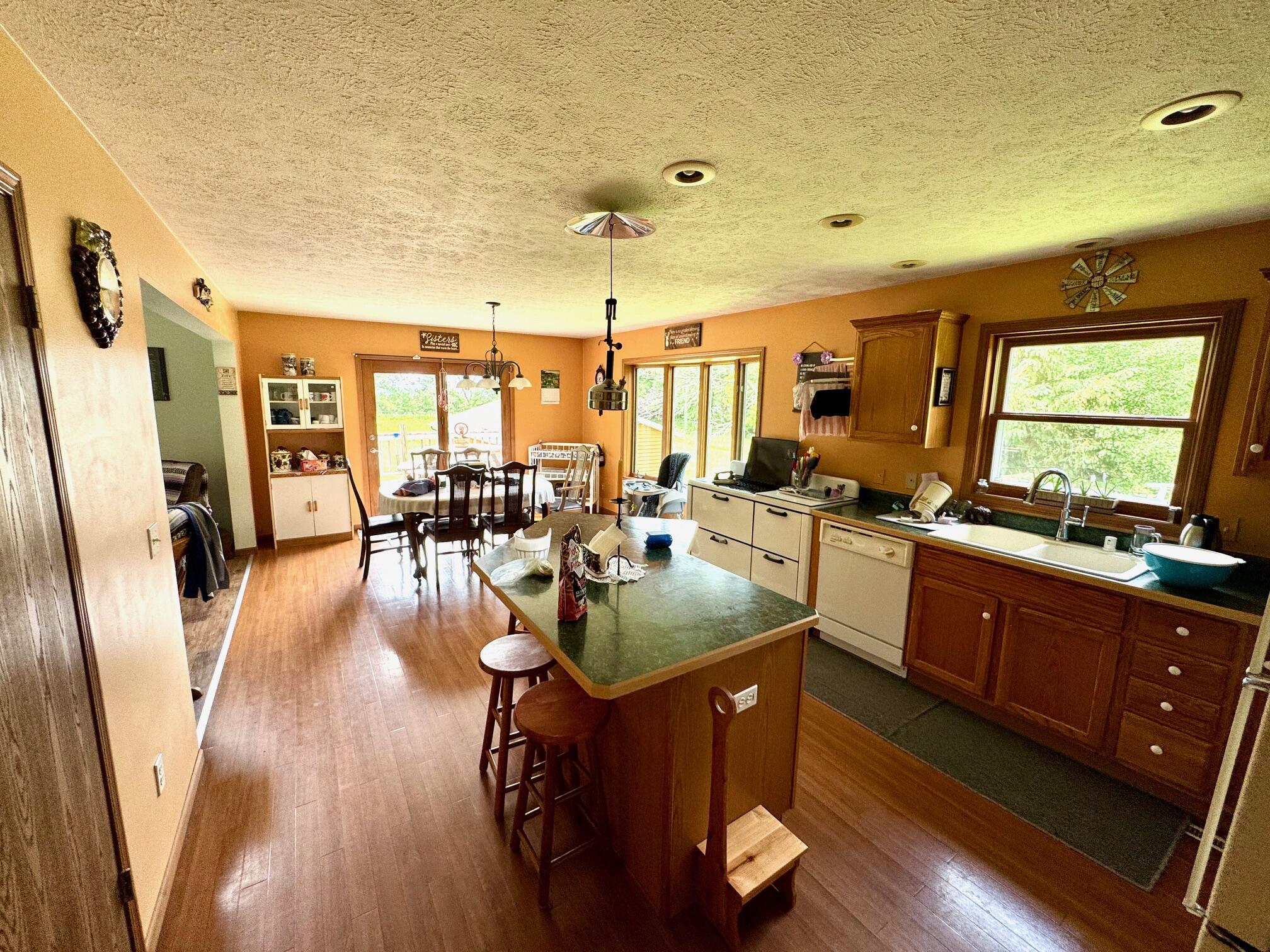 N1484 Schmidt Road Cambria, WI 53923 - Photo 14 of 27 W1484 Schmidt Rd pic 24