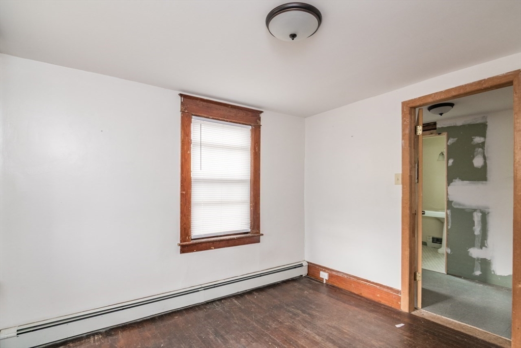 110 Old Amherst Road Sunderland, MA 01375 - Photo 21 of 41 an empty room with windows
