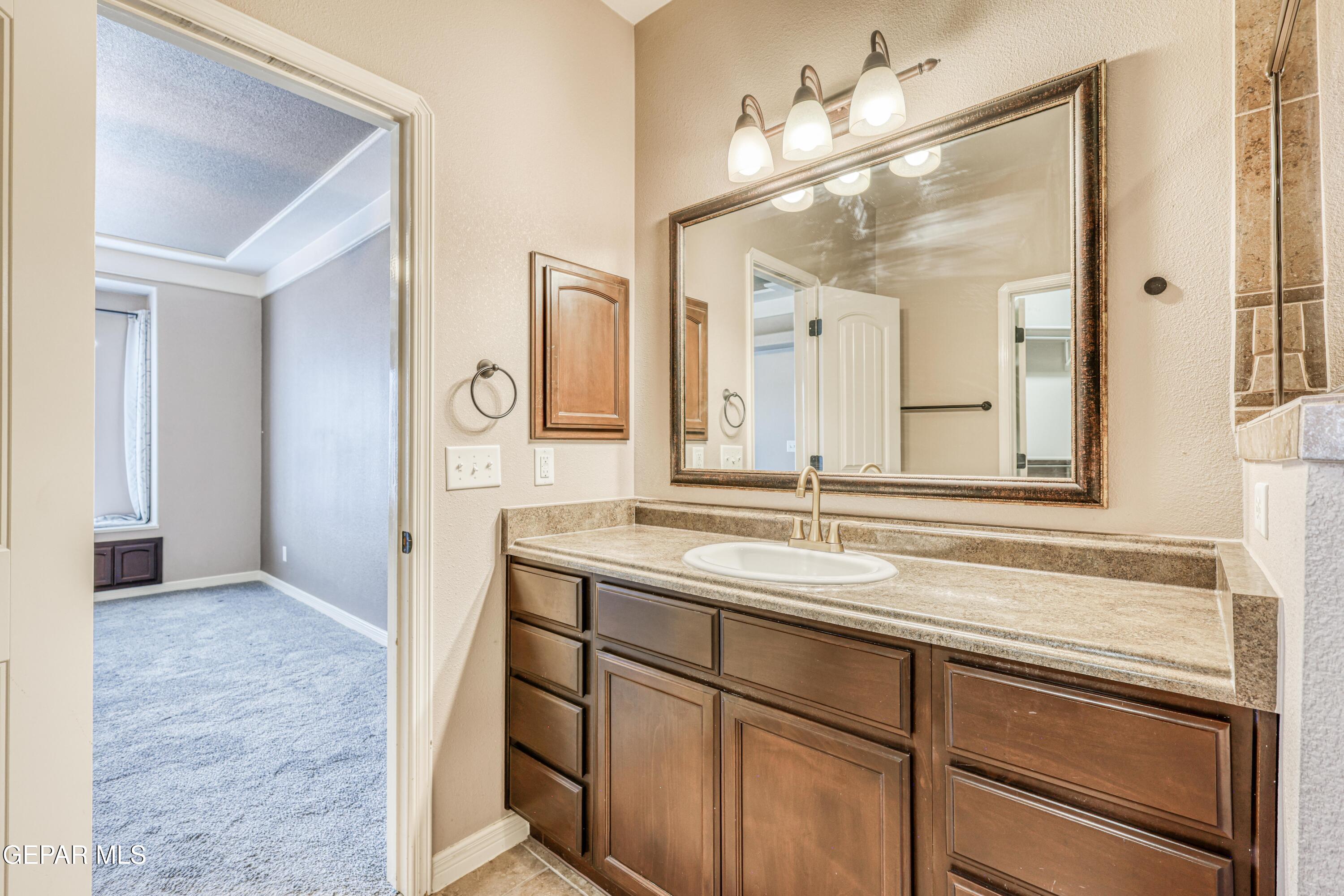 14209 Rattler Point Drive El Paso, TX 79938 - Photo 12 of 54 362A5463_HDR