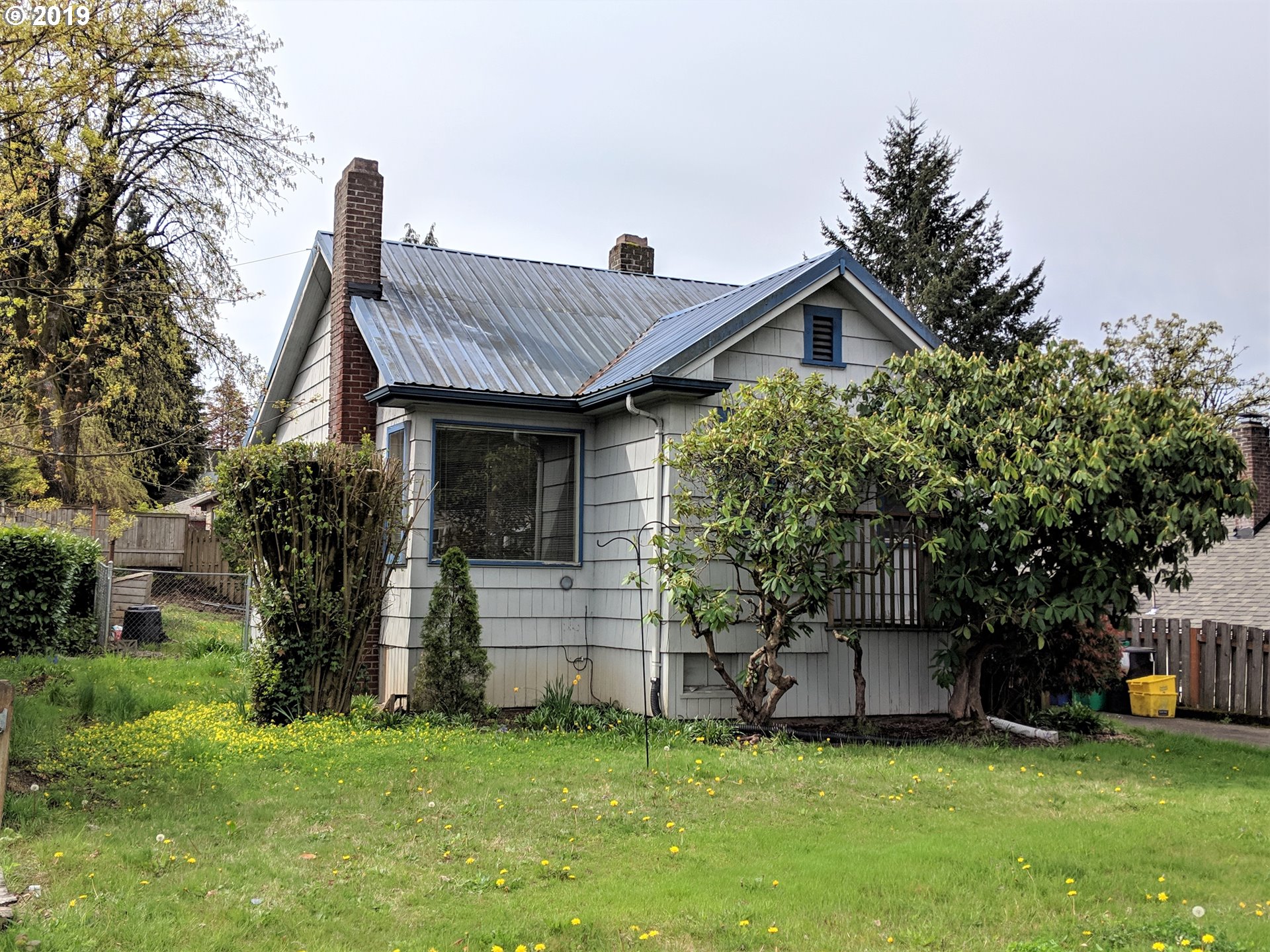 706 Southwest Taylors Ferry Road Portland, OR 97219 - Photo 1 of 8 Gallery Image 1