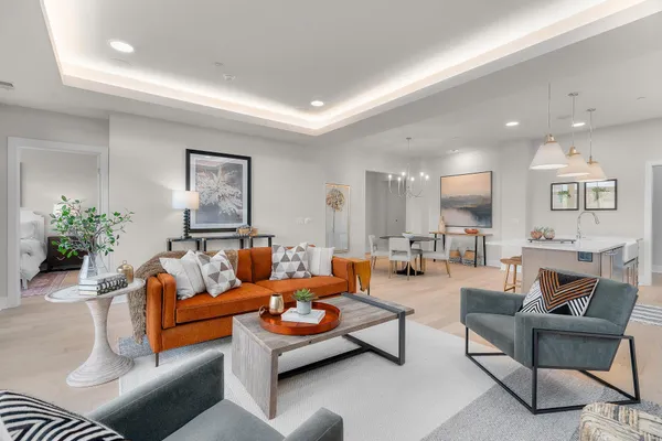 $960,000 | 1 Hill Farm Court, Unit 107, North Oaks, MN 55127
