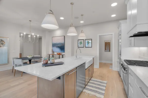 $960,000 | 1 Hill Farm Court, Unit 107, North Oaks, MN 55127