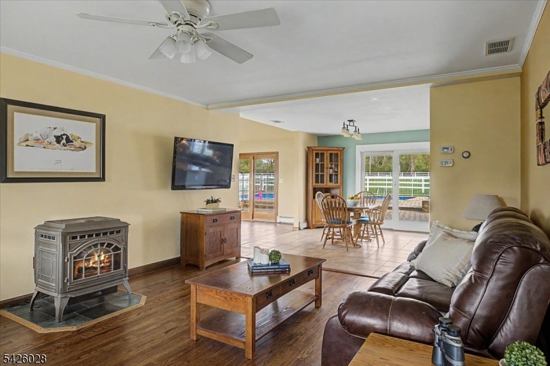 502 Woolf Road Milford, NJ 08848 - Photo 9 of 48