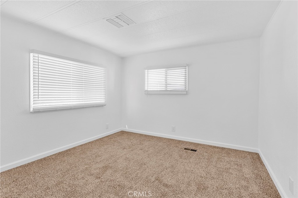 15252 Seneca Road, Unit 161 Victorville, CA 92392 - Photo 14 of 18