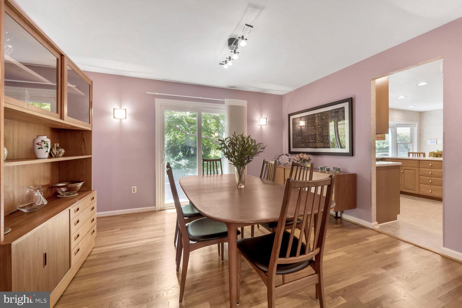 7906 Ivymount Terrace Potomac, MD 20854 - Photo 9 of 41 Dining Room with slider to deck