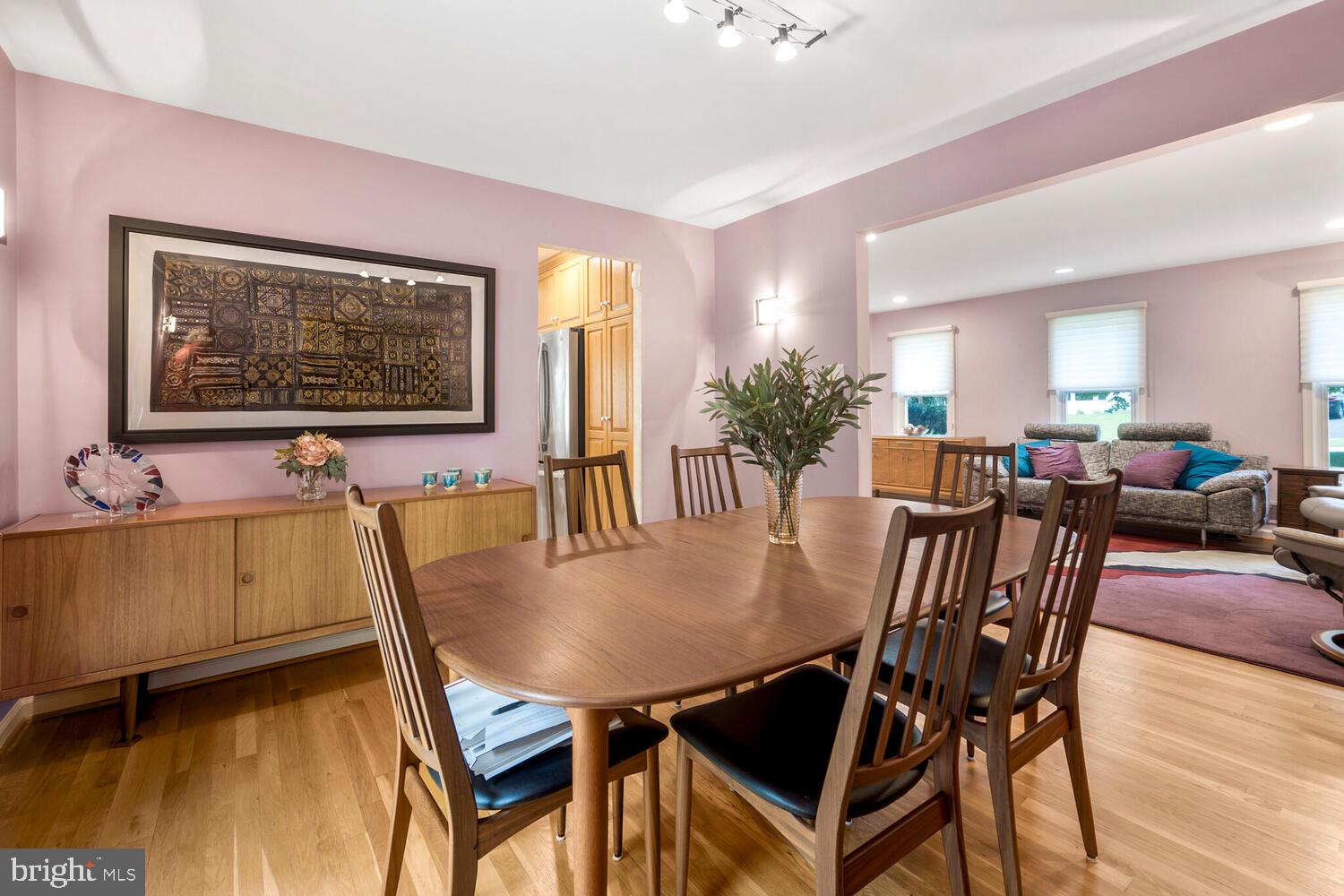 7906 Ivymount Terrace Potomac, MD 20854 - Photo 10 of 41 Dining Room