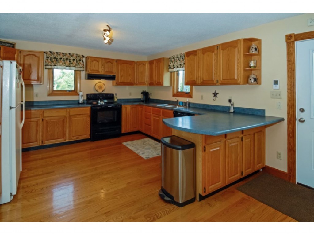 404 Jones Hill Road Canaan, NH 03741 - Photo 5 of 18 Gallery Image 5