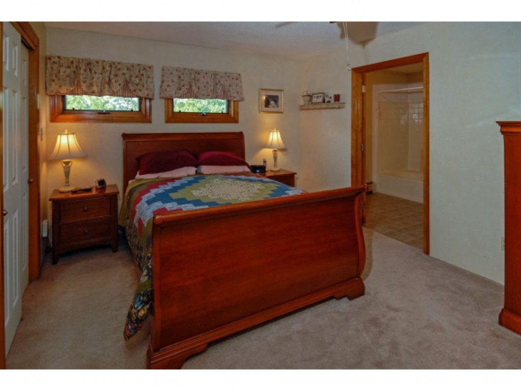 404 Jones Hill Road Canaan, NH 03741 - Photo 9 of 18 Gallery Image 9