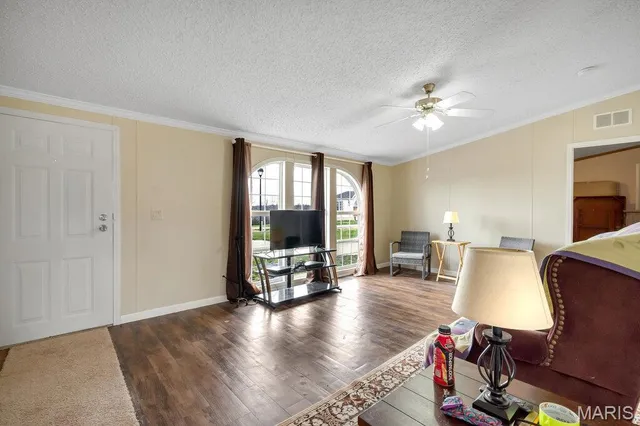 $275,000 | 201 Jenna Lee Drive, Foley, MO 63347