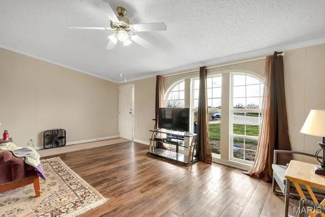 $275,000 | 201 Jenna Lee Drive, Foley, MO 63347