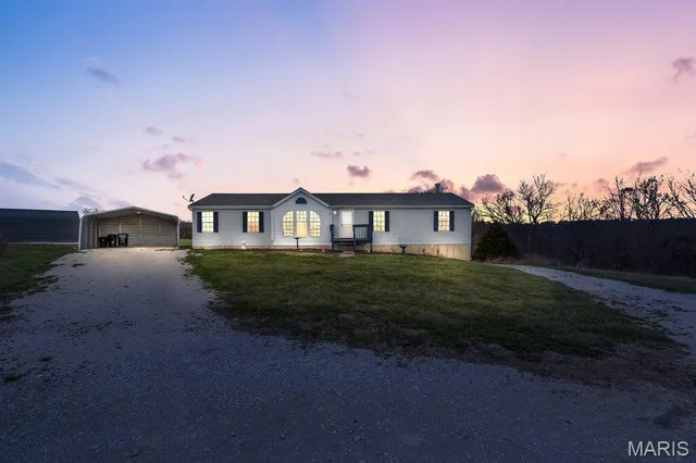 $275,000 | 201 Jenna Lee Drive, Foley, MO 63347
