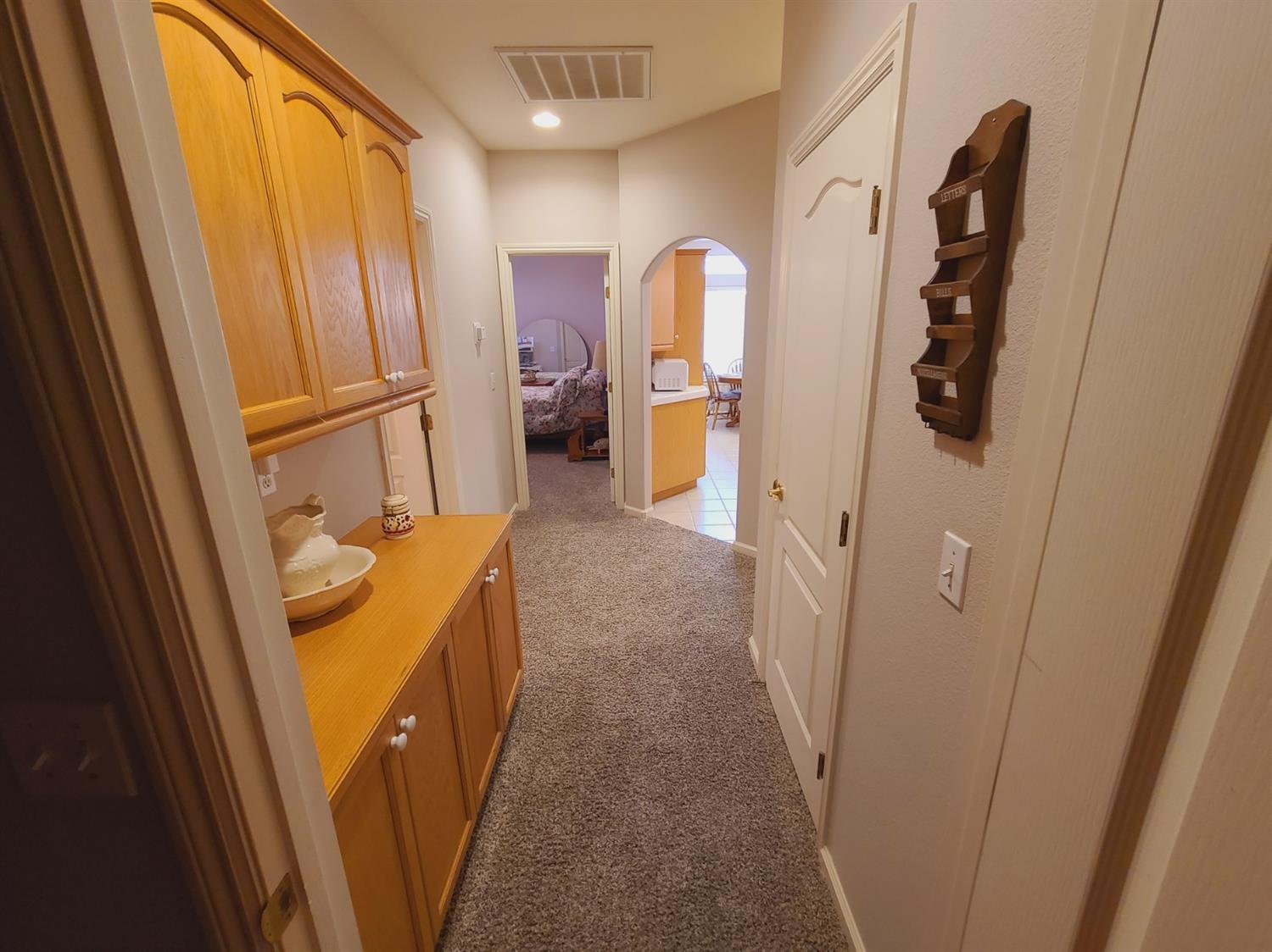 178 Twins Court, Unit 178 Reedley, CA 93654 - Photo 11 of 21 Gallery Image 11