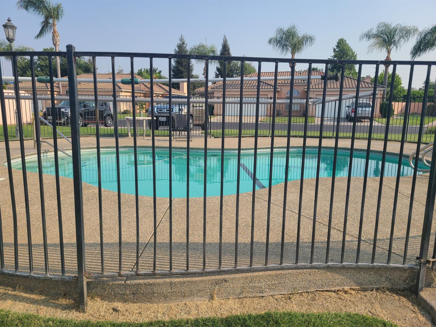 178 Twins Court, Unit 178 Reedley, CA 93654 - Photo 21 of 21 Gallery Image 21