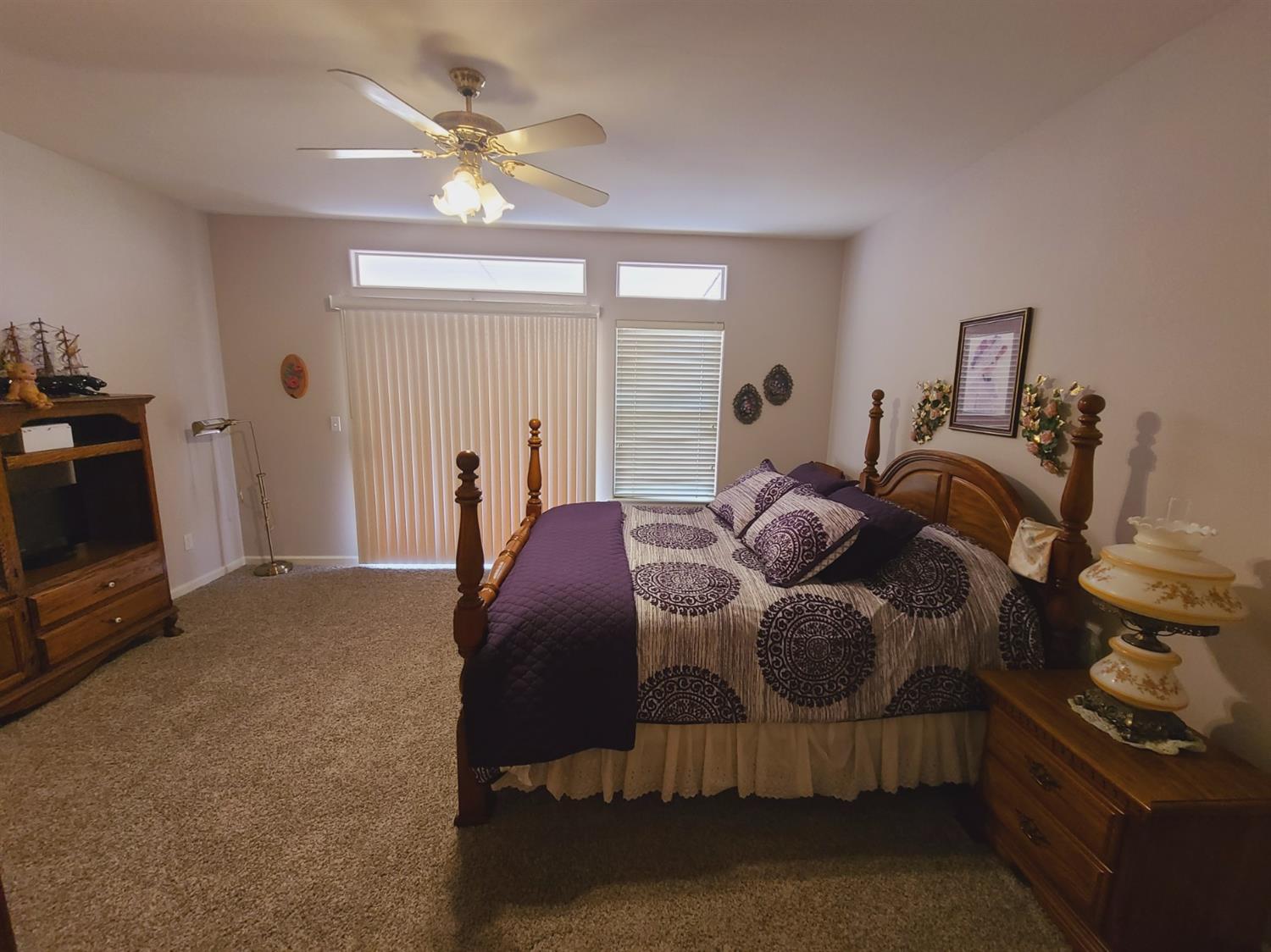 178 Twins Court, Unit 178 Reedley, CA 93654 - Photo 9 of 21 Gallery Image 9
