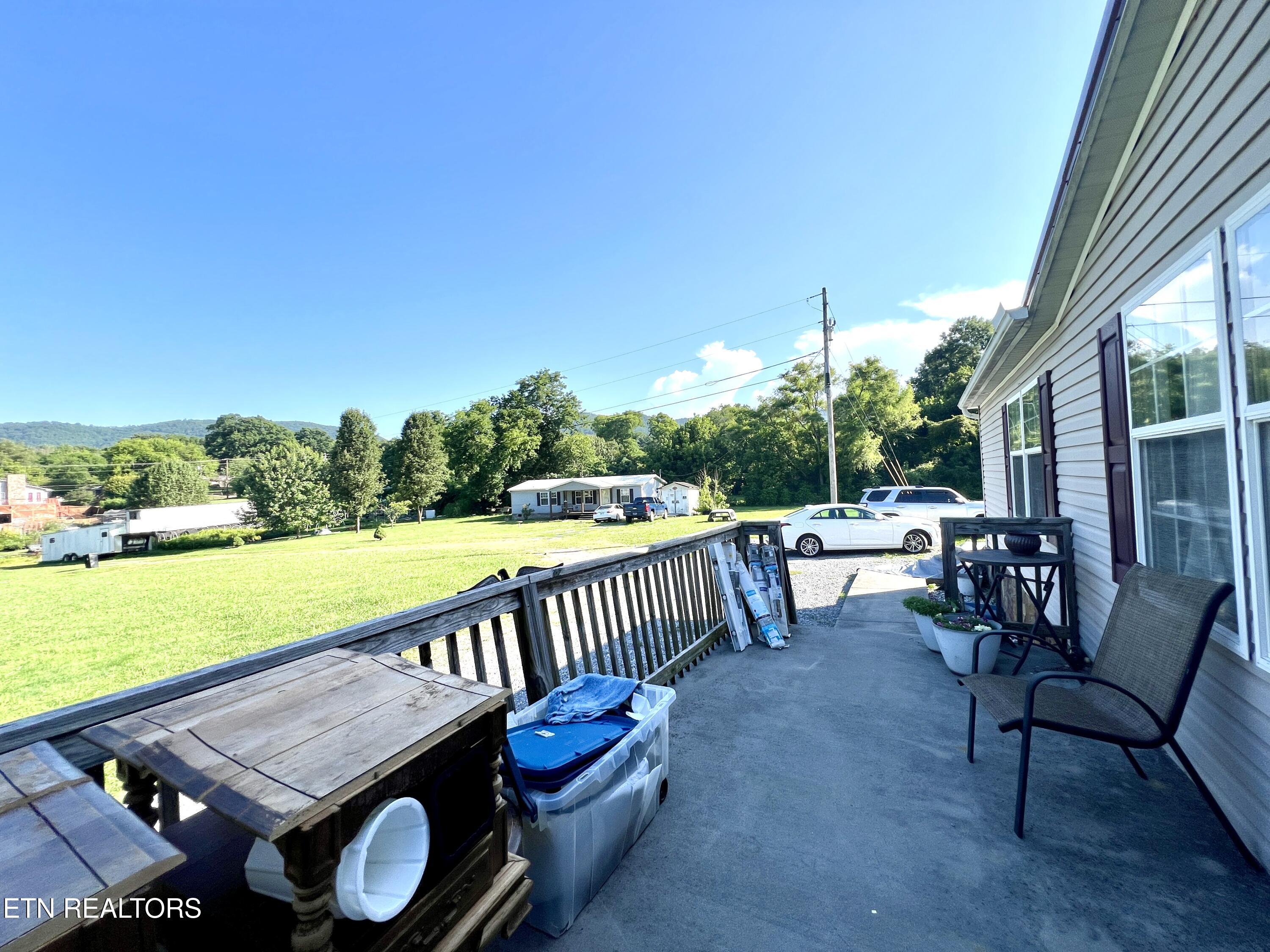 1228 Evans Valley Road Newport, TN 37821 - Photo 21 of 30 20260701_221212034_iOS