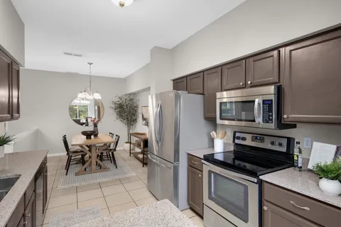 $300,000 | 2198 Water Lilly Lane, Eagan, MN 55122