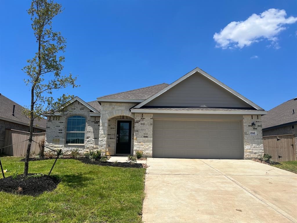 2947 Palominos Way Conroe, TX 77301 - Photo 2 of 47