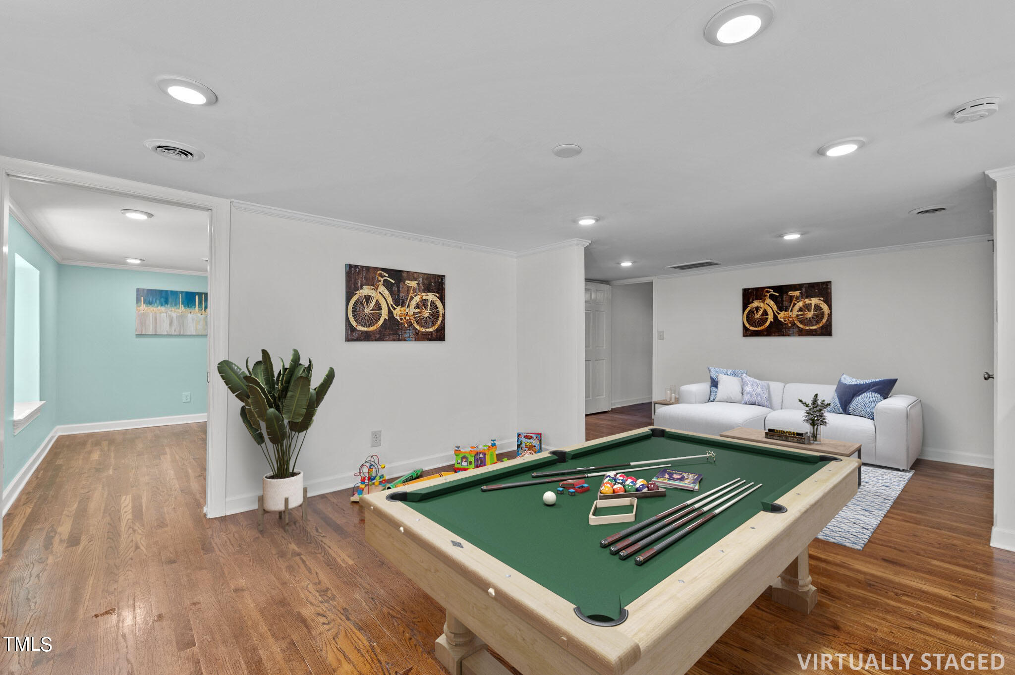 4712 Scollay Court Raleigh, NC 27609 - Photo 13 of 32 Virtually Stages Bonus Room