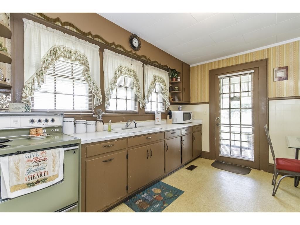 159 Boone Road Burlington, NC 27217 - Photo 9 of 17 Gallery Image 9