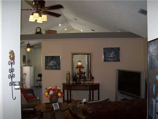 5821 Roebuck Road Jupiter, FL 33458 - Photo 7 of 25 Additional Photo