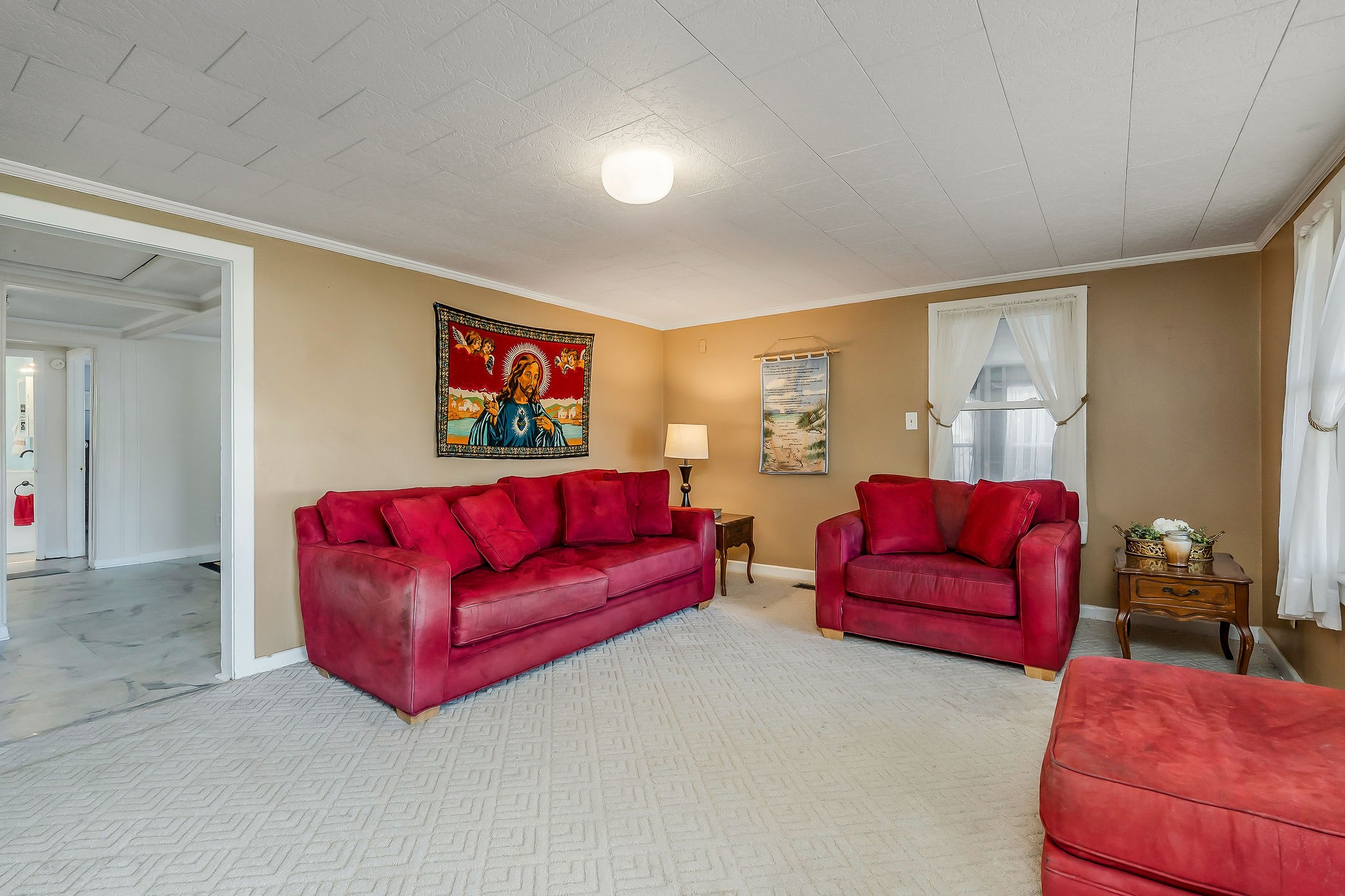 2634 Pine Grove Road Spencer, TN 38585 - Photo 2 of 33 a living room with furniture and a couch